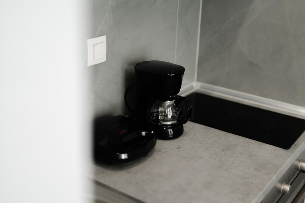 M10 Central Apartments Alexandroupolis ภายนอก รูปภาพ