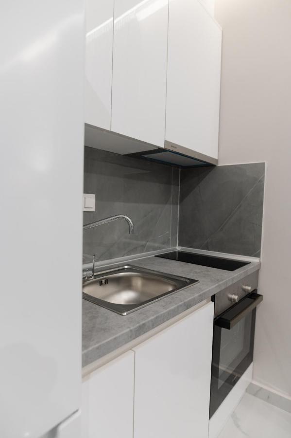 M10 Central Apartments Alexandroupolis ภายนอก รูปภาพ