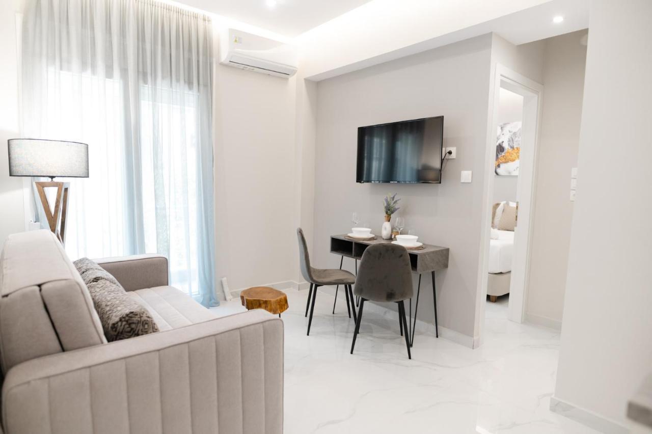 M10 Central Apartments Alexandroupolis ภายนอก รูปภาพ
