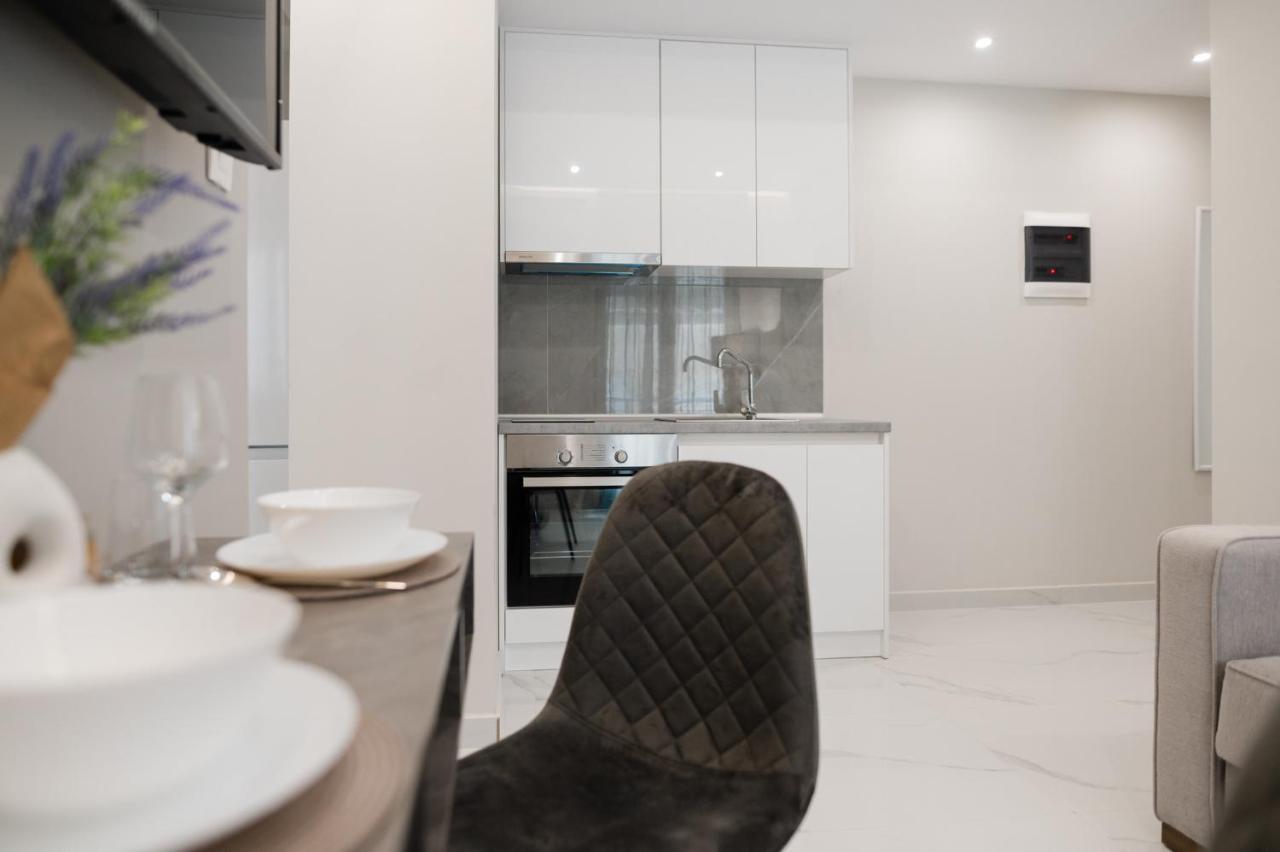 M10 Central Apartments Alexandroupolis ภายนอก รูปภาพ